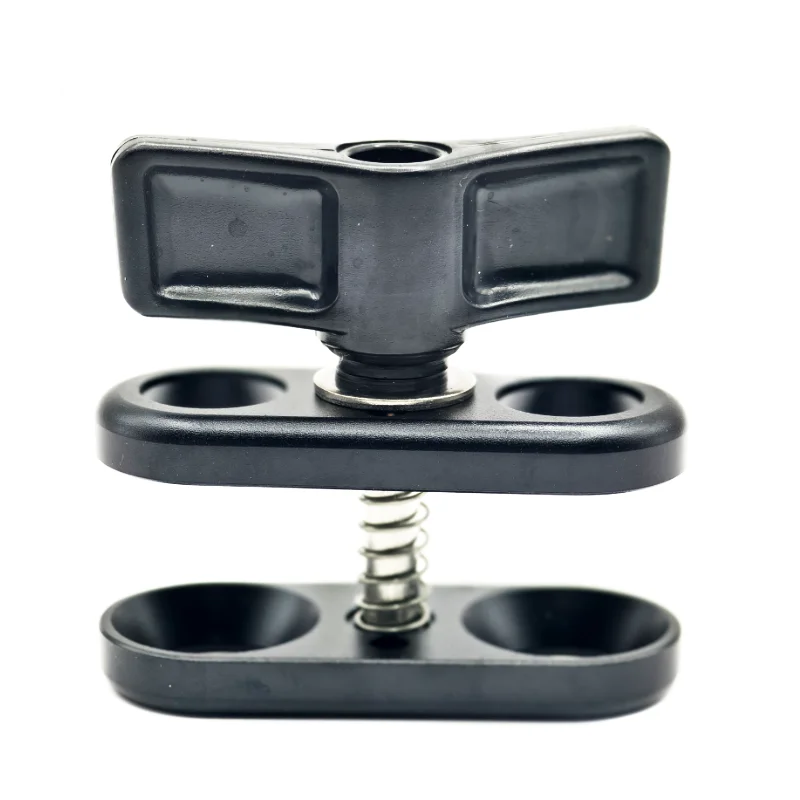 Aquako Clamp I