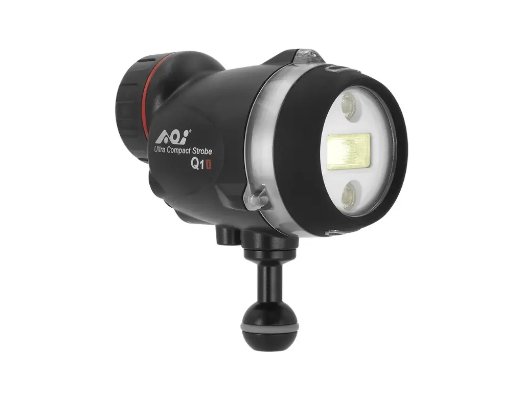 AOI UCS-Q1i – Small & Smart Strobe